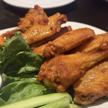 110 Grill - Bistro Wings - New American Near Me - Marlborough, Massachusetts