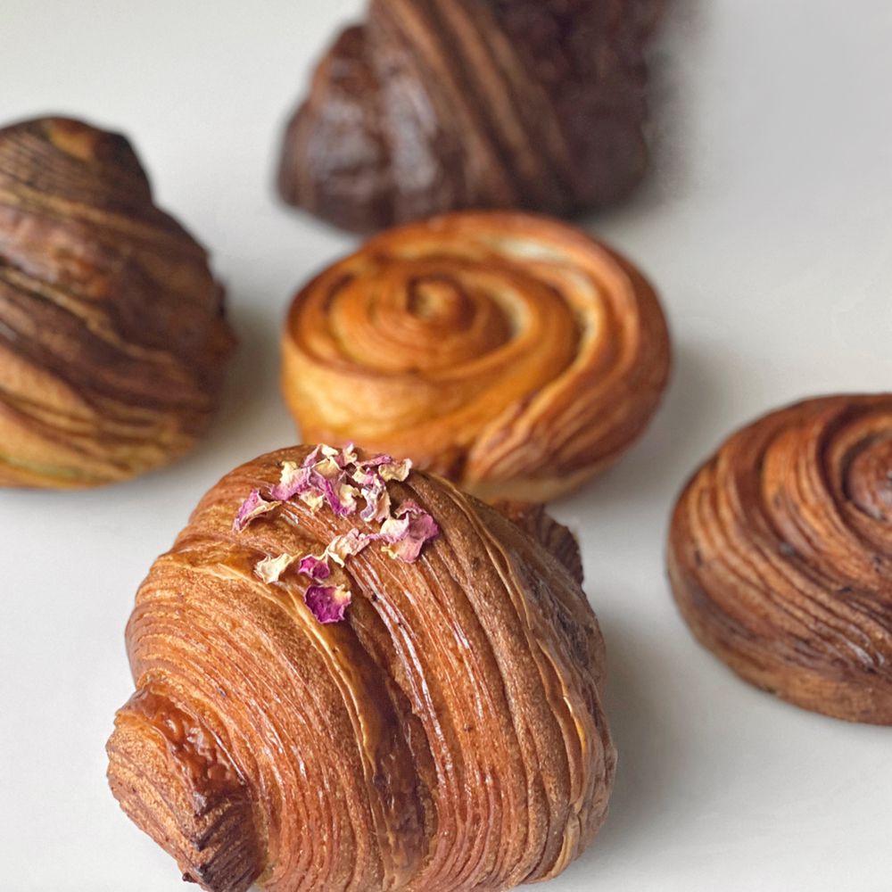 Lazuli Bakery Logo