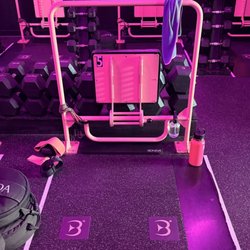 Bunda - Our individual floor stations