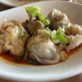 Super Dumpling - Spicy chicken steamed - Chinese Near Me - Culver City, California Super Dumpling - Spicy chicken steamed - Chinese Near Me - Culver City, California