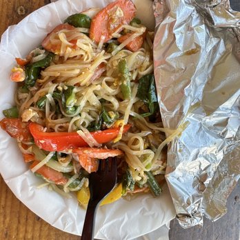 Coconut Corner - Pad Thai - Thai Near Me - Waimea, Hawaii