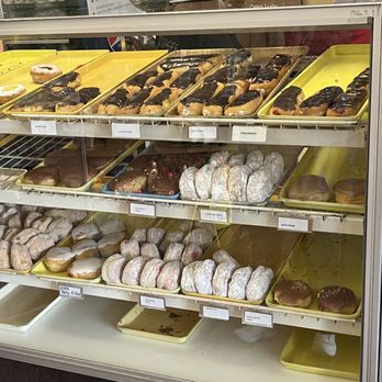 Mighty Fine Donuts - a variety of donuts on display - Bagels Near Me - Erie, Pennsylvania Mighty Fine Donuts - a variety of donuts on display - Bagels Near Me - Erie, Pennsylvania