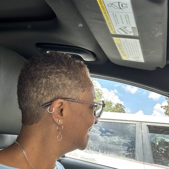 Headlines Barber Shop Avalon Park - My new cut!!!! - Barbers Near Me - Wesley Chapel, Florida Headlines Barber Shop Avalon Park - My new cut!!!! - Barbers Near Me - Wesley Chapel, Florida