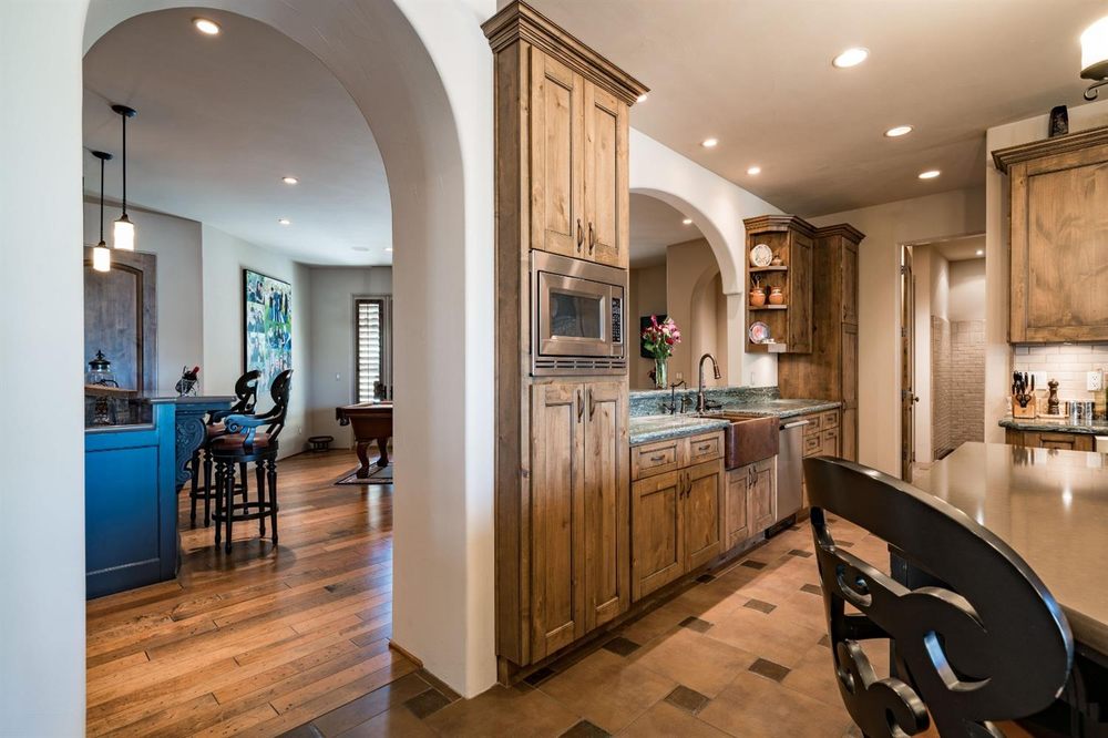 Slide of Eagle Fire & Water Restoration