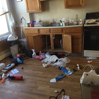 Affordable Cleaning Service - Before - Carpet Cleaning Near Me - Warwick, Rhode Island