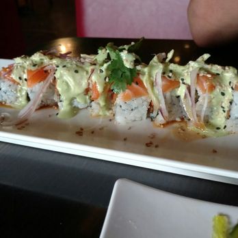 Hoshi Sushi - Green River roll - Sushi Bars Near Me - Fullerton, California Hoshi Sushi - Green River roll - Sushi Bars Near Me - Fullerton, California