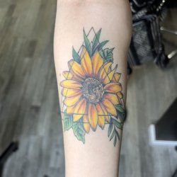 Savage Ink Tattoo Studio
