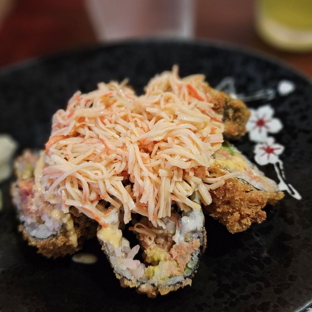 Hinode - Super crunch roll - Japanese Near Me - Oviedo, Florida Hinode - Super crunch roll - Japanese Near Me - Oviedo, Florida