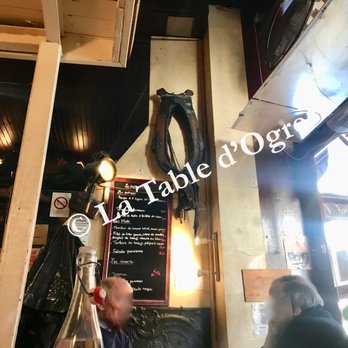 Au Pied de Fouet - Décor - French Near Me - Paris, 75 Au Pied de Fouet - Décor - French Near Me - Paris, 75