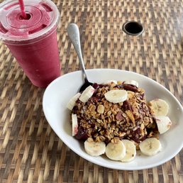 Plain Jane acai bowl Plain Jane acai bowl