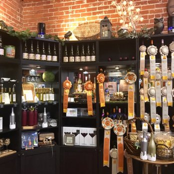 Rendez-vous Winery - Thanksgiving Holiday Weekend 2017 - Wineries Near Me - Clarksburg, California
