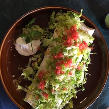 Trapala Restaurant - Vegetarian burrito - Mexican Near Me - Woodburn, Oregon Trapala Restaurant - Vegetarian burrito - Mexican Near Me - Woodburn, Oregon