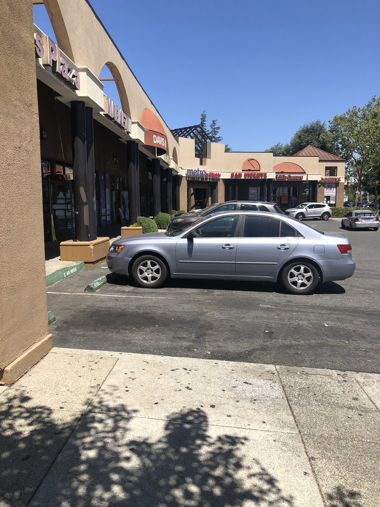 DAVIS PLAZA 1252 Davis St, San Leandro, California Shopping Centers