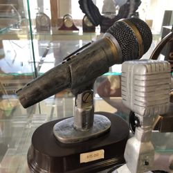 Majestic Trophy & Awards