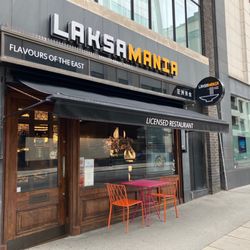 Laksamania - Exterior