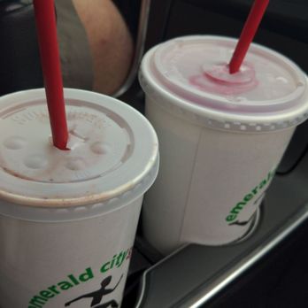 Emerald City Smoothie - 32oz pb& J (top) 240z emerald w/pb&j - Juice Bars & Smoothies Near Me - Lakewood, Washington Emerald City Smoothie - 32oz pb& J (top) 240z emerald w/pb&j - Juice Bars & Smoothies Near Me - Lakewood, Washington