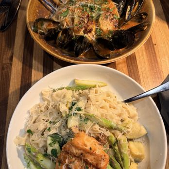 Trattoria Villagio - Spicy Seafood Pasta & Pasta al Limone with salmon - Italian Near Me - Clifton, Virginia Trattoria Villagio - Spicy Seafood Pasta & Pasta al Limone with salmon - Italian Near Me - Clifton, Virginia