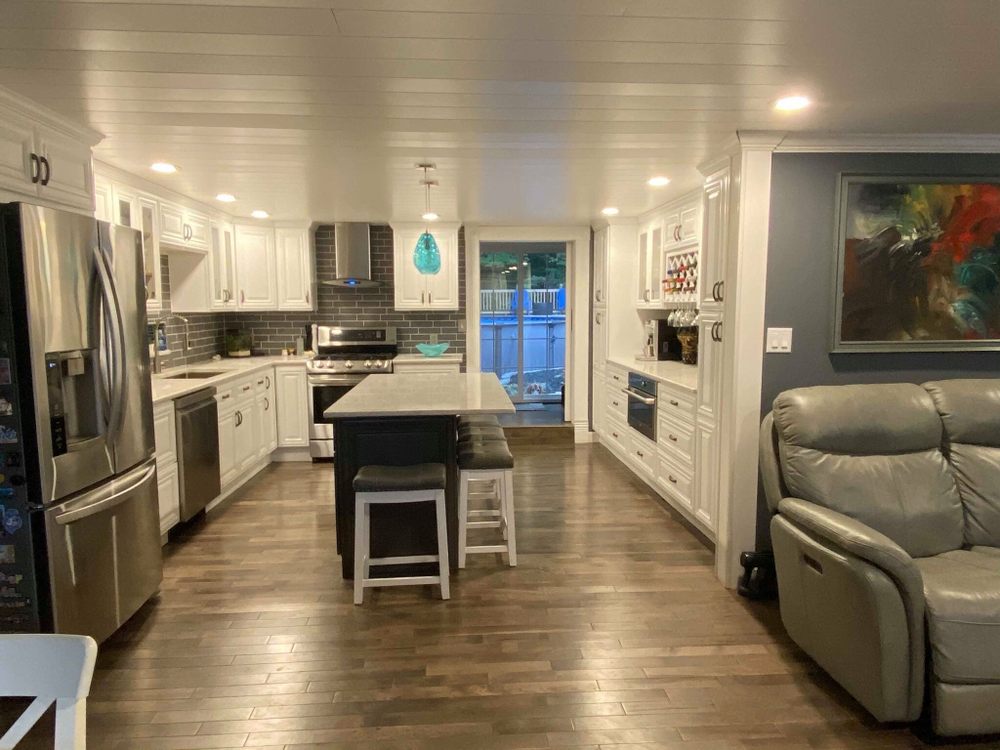 Slide of Bisping Contracting