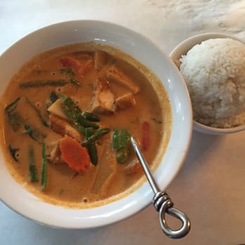Thai Bistro - Red curry with tofu - Thai Near Me - Houston, Texas Thai Bistro - Red curry with tofu - Thai Near Me - Houston, Texas