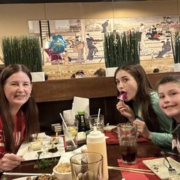 Us and our grandkids for lunch! Us and our grandkids for lunch!