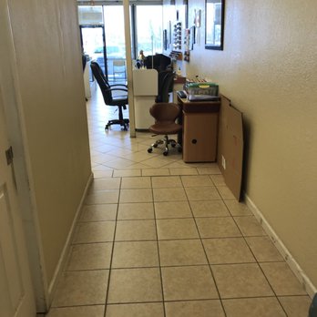 Queen's Nails - Nail Salons Near Me - Sacramento, California