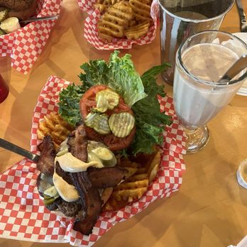Snuffy's Malt Shop - Hmmm yum. Spicy snuffy burger - Hot Dogs Near Me - Bloomington, Minnesota
