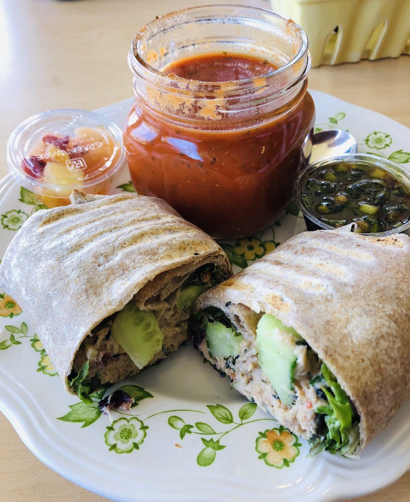 Steve Buresh's Cheesecake Store & Sandwich Shop, Plainfield Roadtrippers