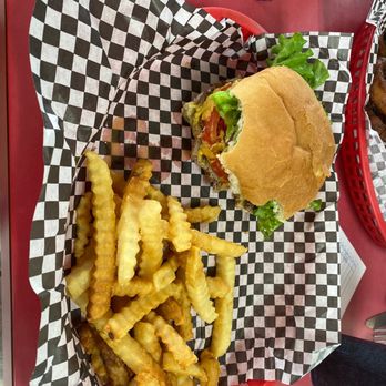 Shirley's Diner - Hamburger and fries - Diners Near Me - Kimberling City, Missouri Shirley's Diner - Hamburger and fries - Diners Near Me - Kimberling City, Missouri