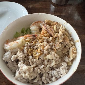 The Baht - Thai Near Me - Gatlinburg, Tennessee