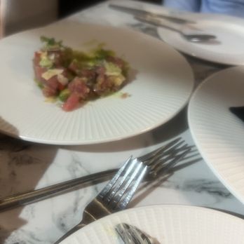 L'Etoile - Tuna tartare - French Near Me - Oyster Bay, New York L'Etoile - Tuna tartare - French Near Me - Oyster Bay, New York