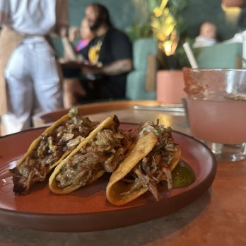 Leoncito - Shredded beef tacos - Mexican Near Me - Las Vegas, Nevada Leoncito - Shredded beef tacos - Mexican Near Me - Las Vegas, Nevada