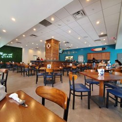 Lapa Lapa Seafood & Drinks - Restaurant