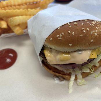 Jacob's 24 Hour Burgers - 1/4 lb Cheeseburger combo - Burgers Near Me - Taft, California Jacob's 24 Hour Burgers - 1/4 lb Cheeseburger combo - Burgers Near Me - Taft, California