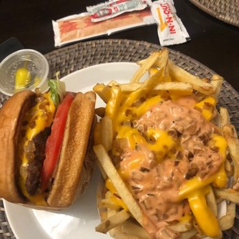 In-N-Out Burger - Cheeseburger animal style and animal style fries. At home. - Burgers Near Me - Pasadena, California In-N-Out Burger - Cheeseburger animal style and animal style fries. At home. - Burgers Near Me - Pasadena, California