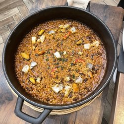 Kook - Seafood Paella