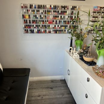 Gel Nails & Spa - Nail Salons Near Me - Las Vegas, Nevada