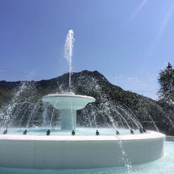 Louise Dillingham Memorial Fountain - Landmarks & Historical Buildings Near Me - Honolulu, Hawaii