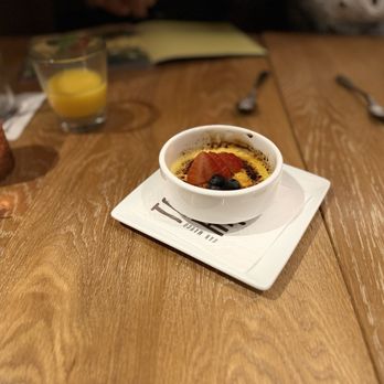 Town Hall - Crème brûlée - New American Near Me - Jacksonville, Florida