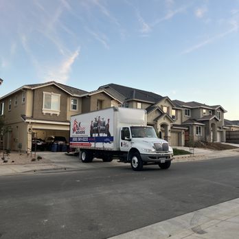 Two Friends Movers - Movers Near Me - Redwood City, California Two Friends Movers - Movers Near Me - Redwood City, California