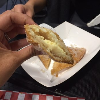 Rick's Good Eats - Cheesecake Samosa. Crunchy on the outside, soft and creamy on the inside, sweet, smooth delishiousness. - Indian Near Me - Mississauga, Ontario