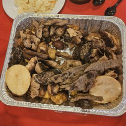 Las Tres Restaurant