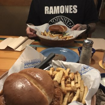 Islands Restaurant - Burgers Near Me - Vista, California