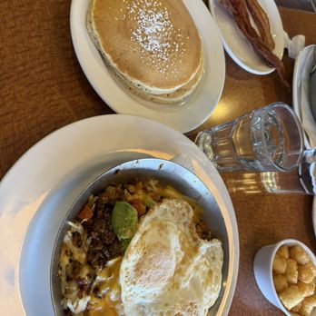 Honey Jam Cafe - New Mexico Skillet, side pancakes and bacon - Breakfast & Brunch Near Me - Downers Grove, Illinois Honey Jam Cafe - New Mexico Skillet, side pancakes and bacon - Breakfast & Brunch Near Me - Downers Grove, Illinois