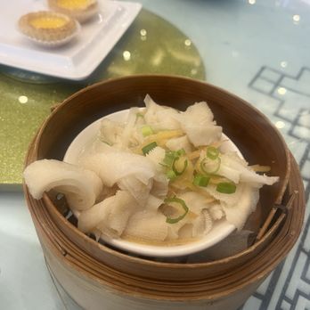 Sun Sui Wah Seafood Restaurant - Tripe and egg tarts in the back - Cantonese Near Me - Bellevue, Washington Sun Sui Wah Seafood Restaurant - Tripe and egg tarts in the back - Cantonese Near Me - Bellevue, Washington