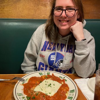 Dinapoli's Fire House - My bestie Katelyn and her raviolis at Dinapoli's in AV! - Pizza Near Me - Apple Valley, California
