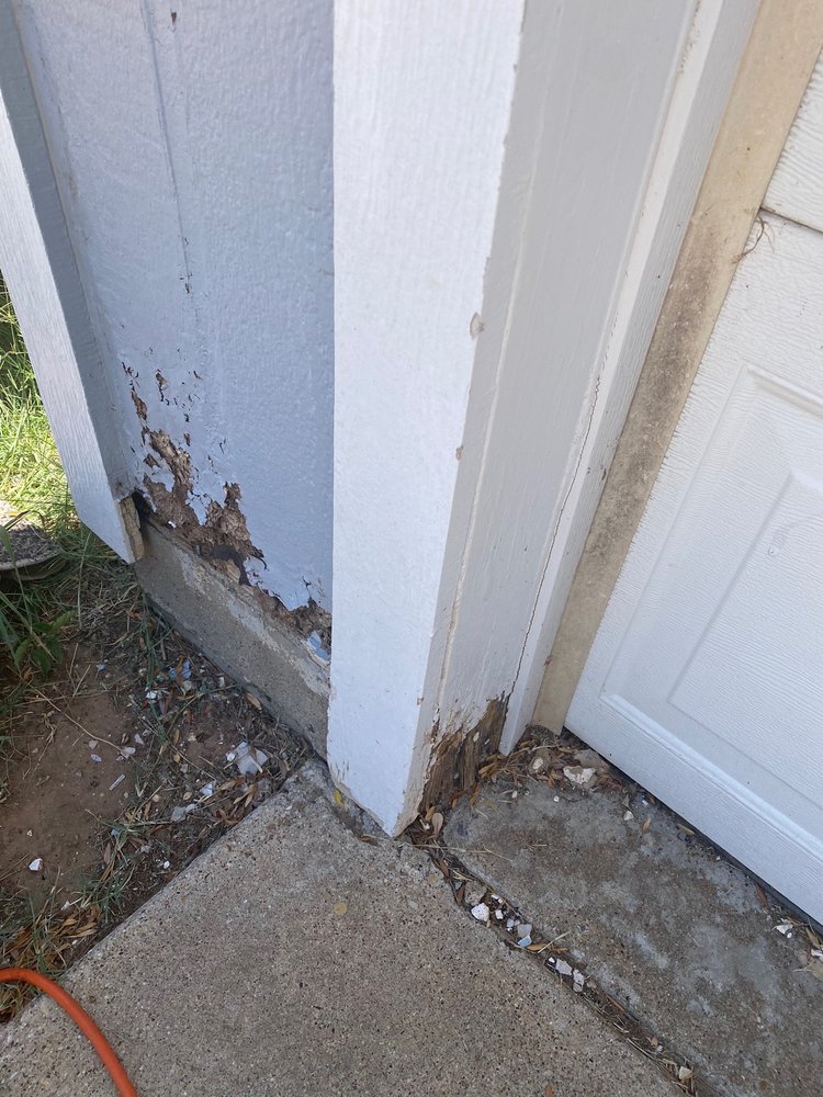 Slide of Llano Roofing