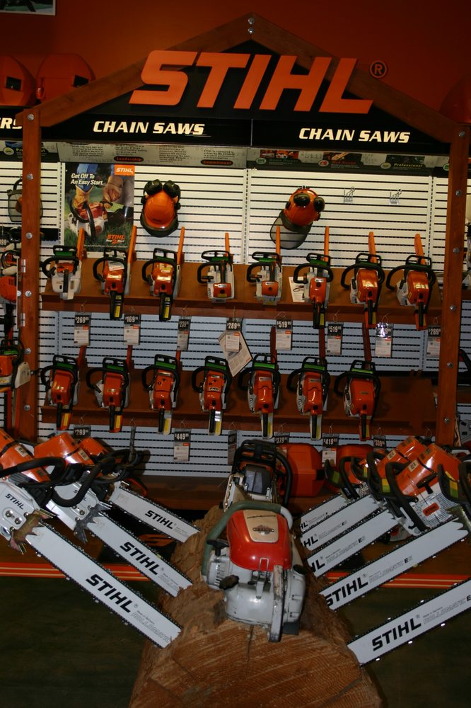 THE GARDEN WORLD Updated October 2024 6837 W Pershing Ave, Visalia