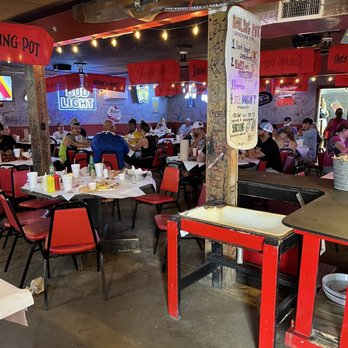 The Boiling Pot - Seafood Near Me - Rockport, Texas