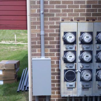 Kneifl Electric - Post junction box installation. - Electricians Near Me - North Sioux City, South Dakota Kneifl Electric - Post junction box installation. - Electricians Near Me - North Sioux City, South Dakota