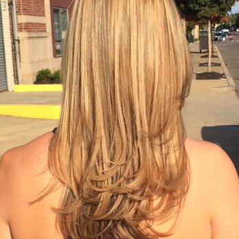 Alexander Salon - Fantastic full foil/cut by Russell - Hair Salons Near Me - Brookline, Massachusetts